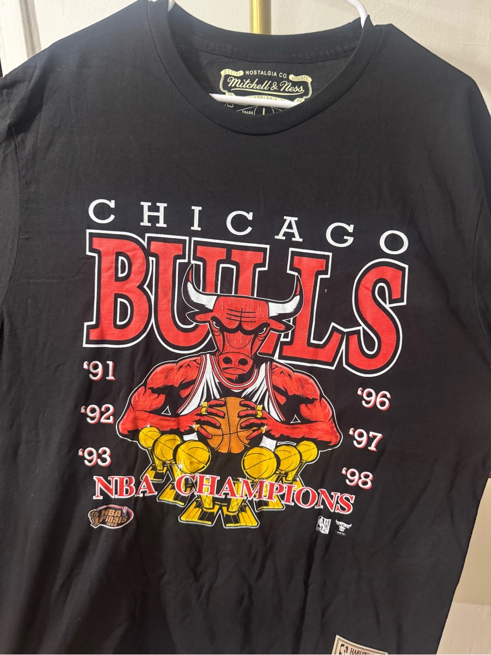 Mitchell & Ness Black Chicago Bulls Red Graphic Short Sleeve Tee